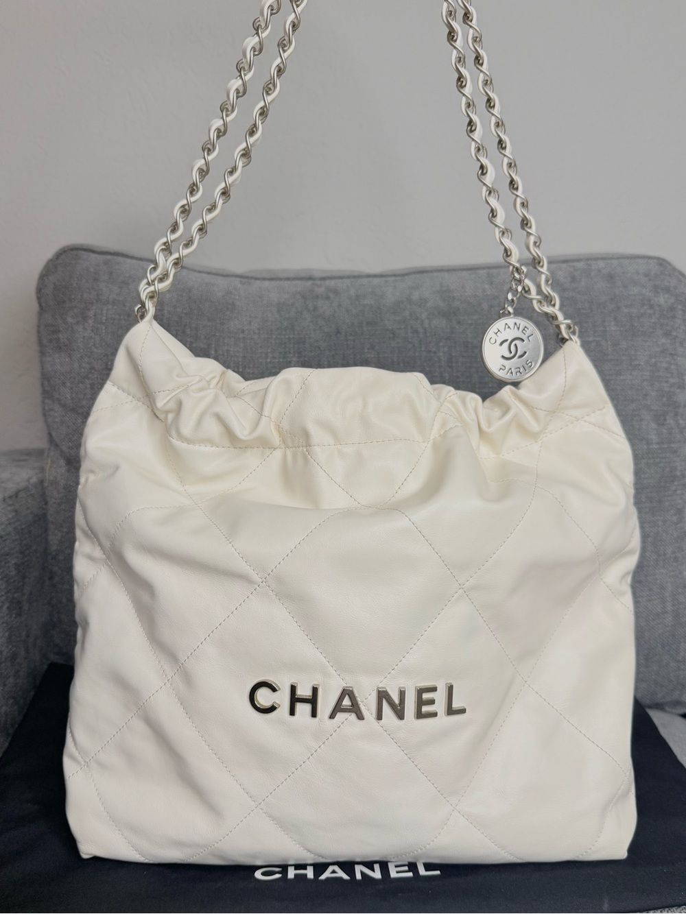 CHANEL 22 hobo bag small white calfskin